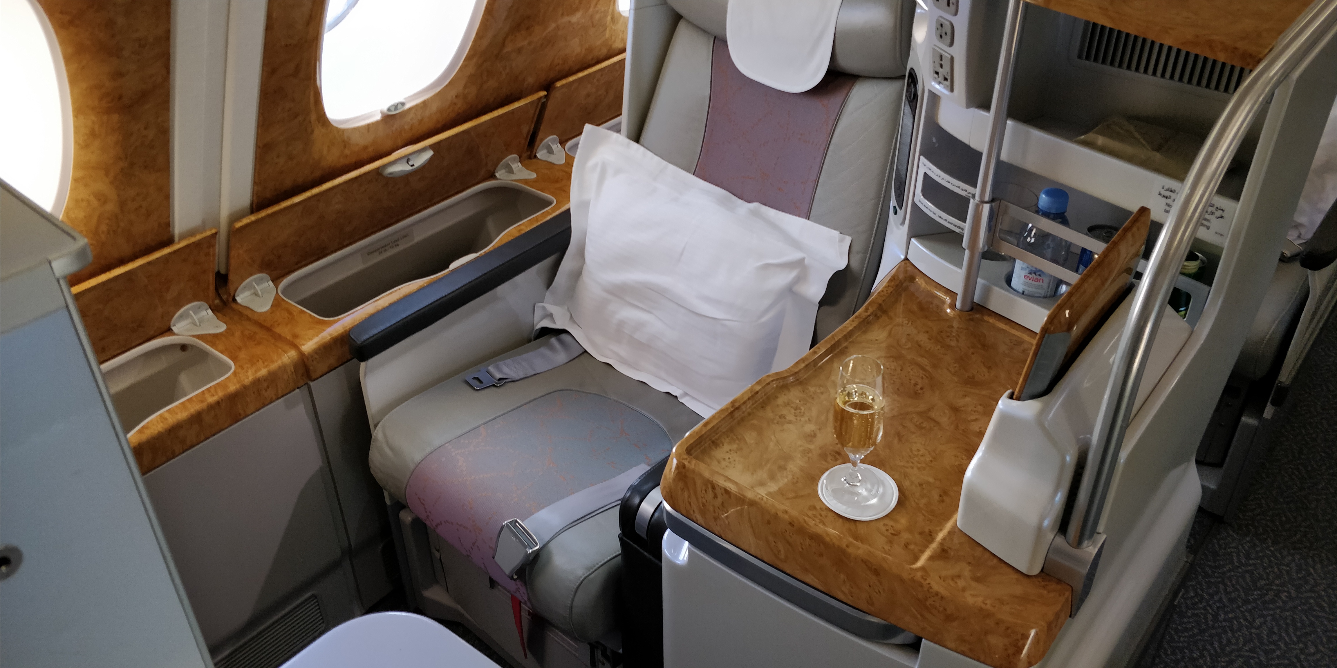 A picture ofEMIRATES 380-800 BUSINESS CLASS SEAT on flight EK405 