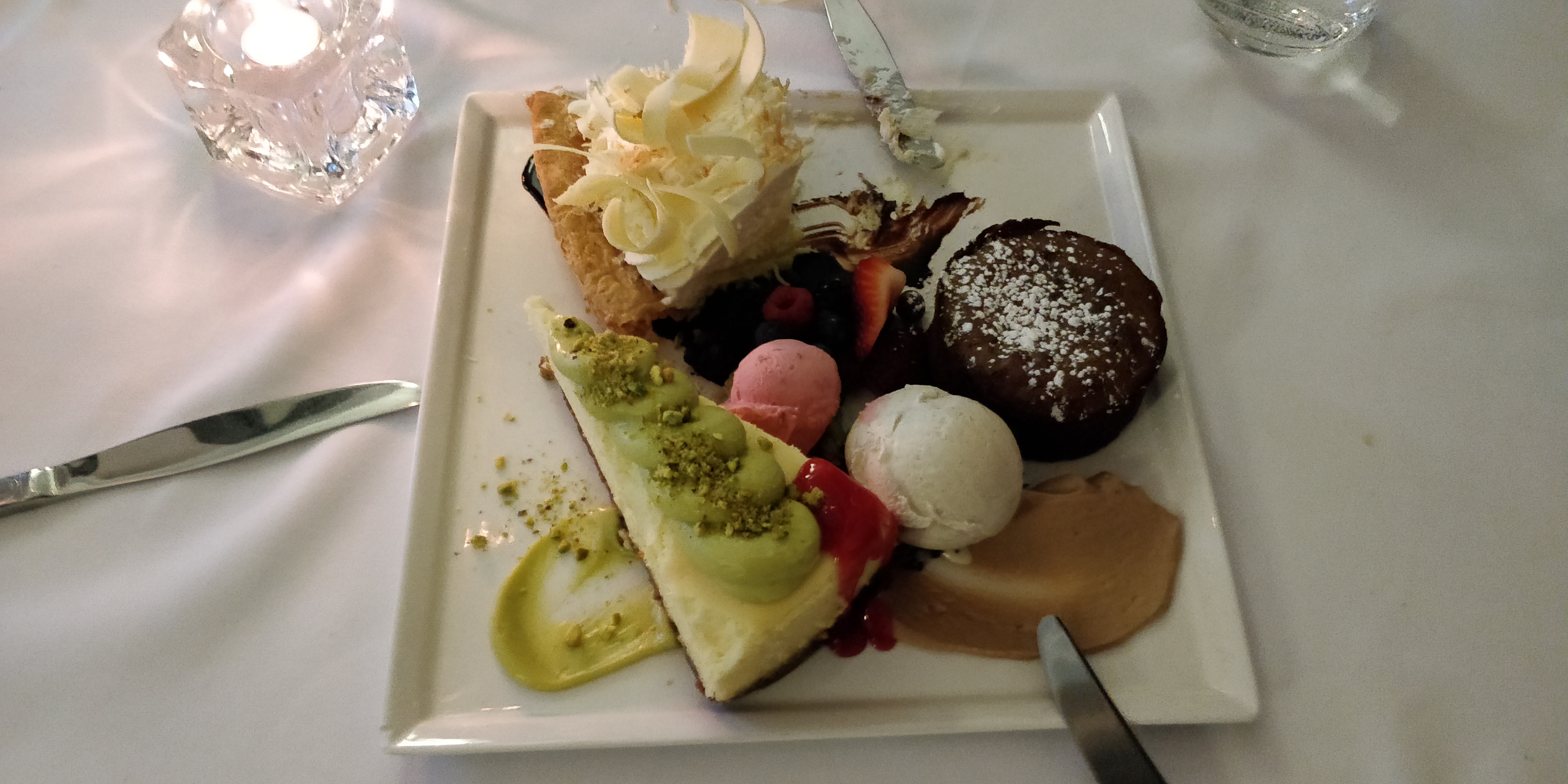 A picture of the desert dish at harbour sixty restaurant.