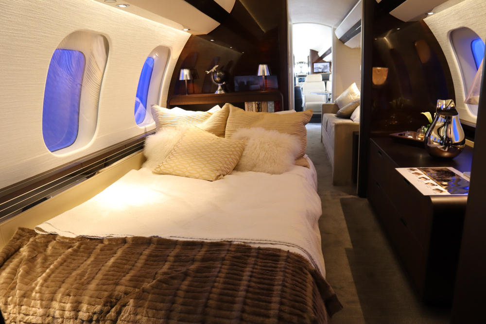 A PICTURE OF GLOBAL 7500 BED
