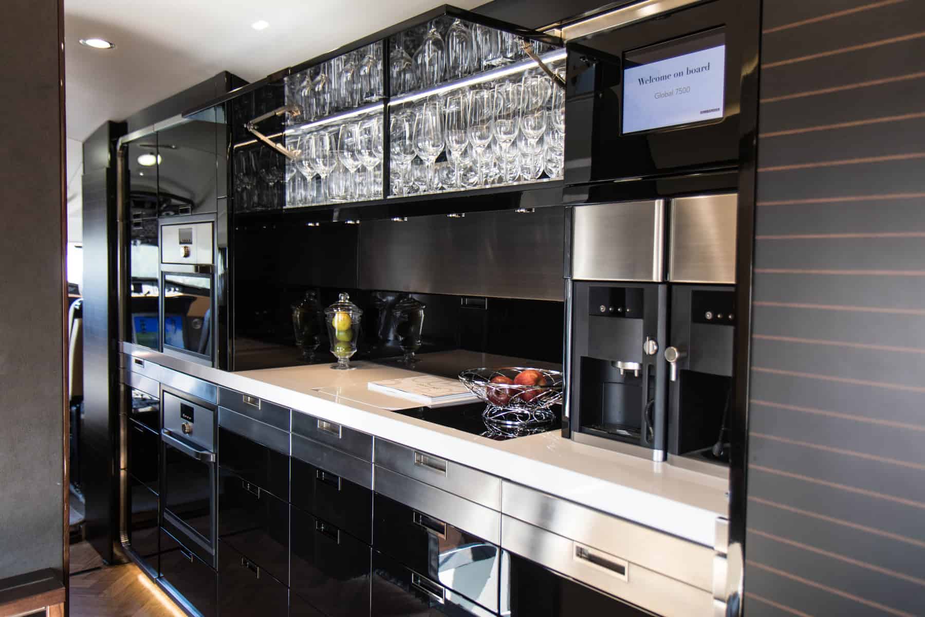 PICTURE OF GLOBAL 7500 KITCHEN