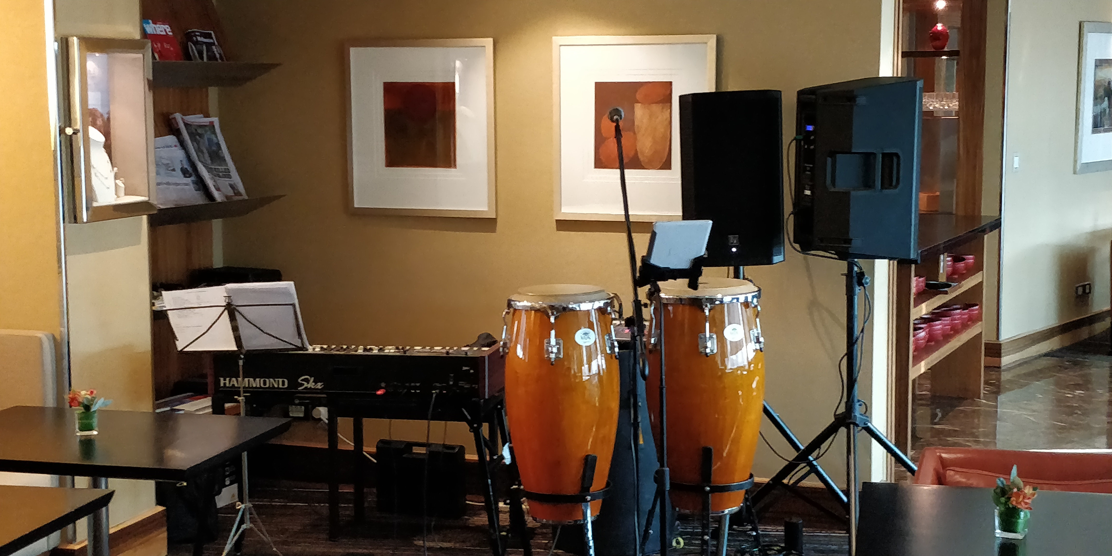 A PICTURE OF THE BAND'S CORNER IN THE GRAND LOUNGE