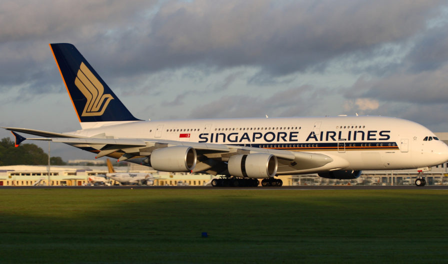 A PICTURE OF THE #1 BEST AIRLINE SINGAPORE AIR