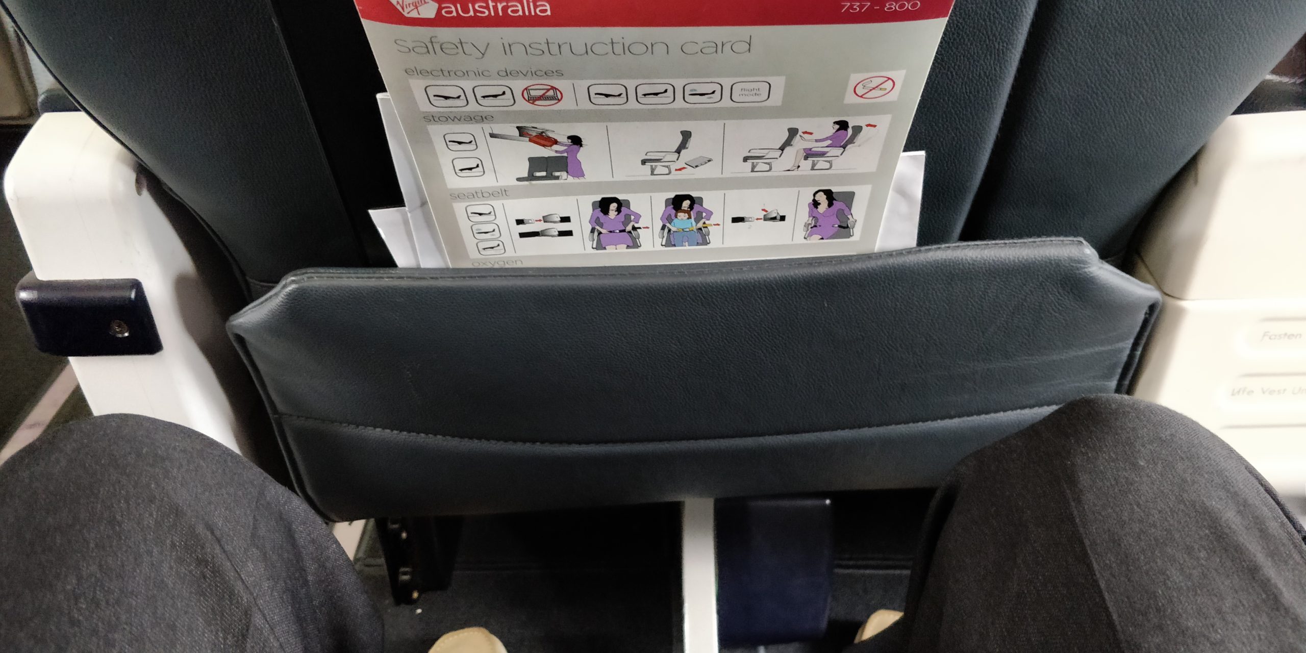 picture of the legroom in my seat