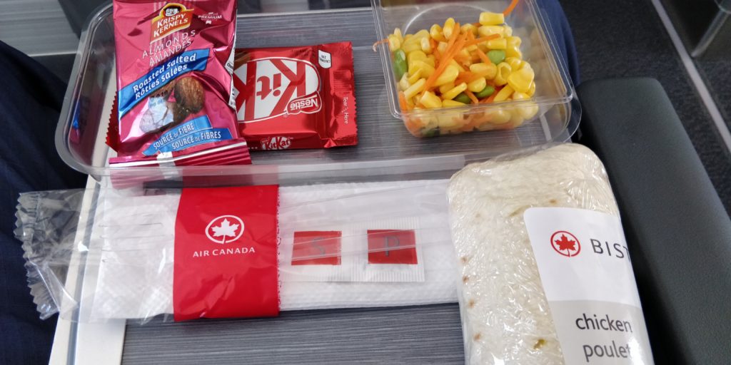 picture of the boxed lunch served in business class while flying the coop