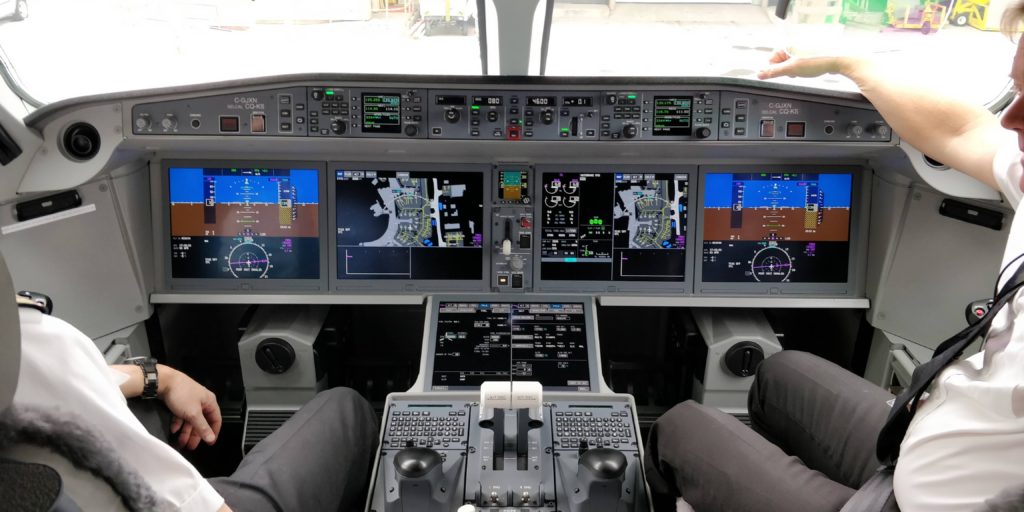 picture of the air Canada a220 flight deck