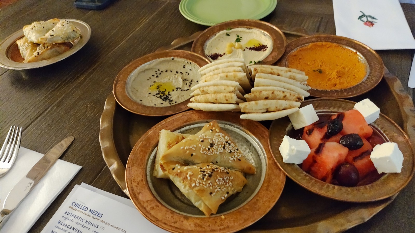 PICTURE OF THE MEZE PLATTER.