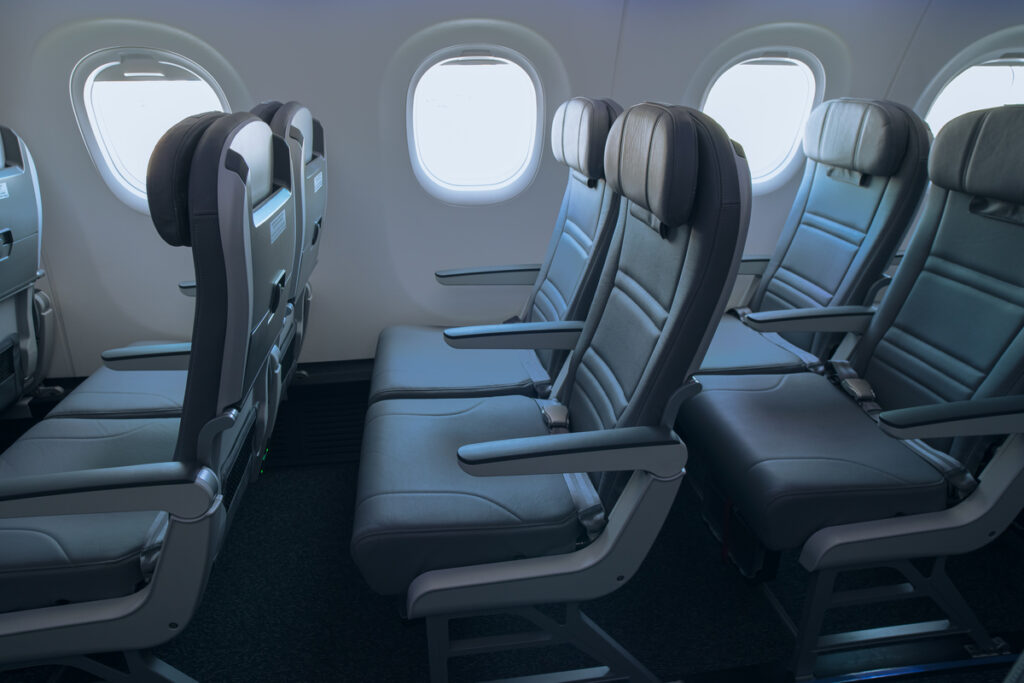 PICTURE OF THE SEATS IN THE E195.