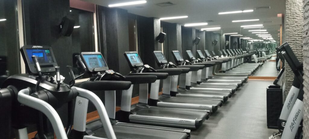 PICTURE OF THE TREADMILLS IN THE GYM.