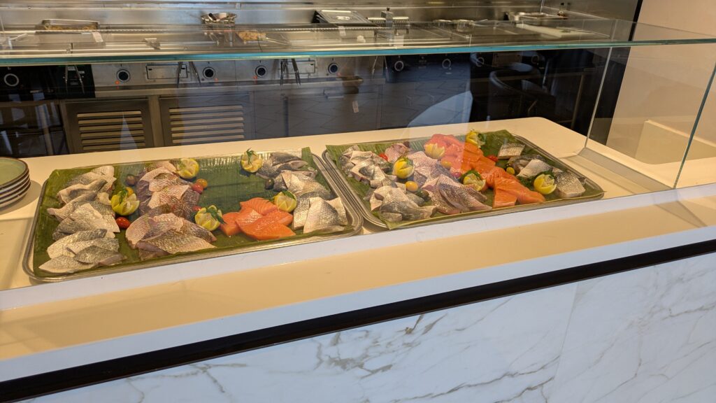 PICTURE OF ANOTHER PART OF THE SEAFOOD SECTION AT THE RESTAURANT.
